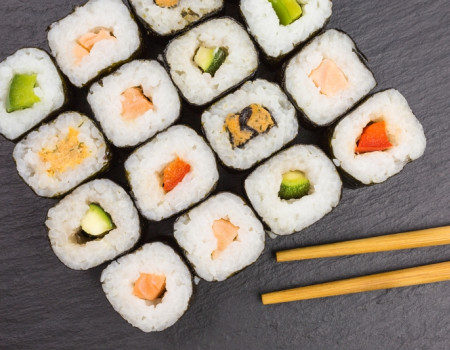 Sushi pod lupou