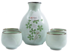Set na sake světle zelený s kytičkami