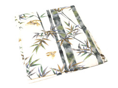 Yukata smetanovozelená s dekorem, velikost M