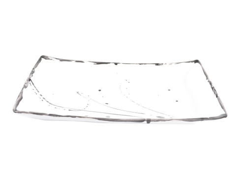 Tác Edako keramický, hranatý se zvýšeným okrajem, bílý s kaňkami 34 cm x 17 cm x 3,5 cm